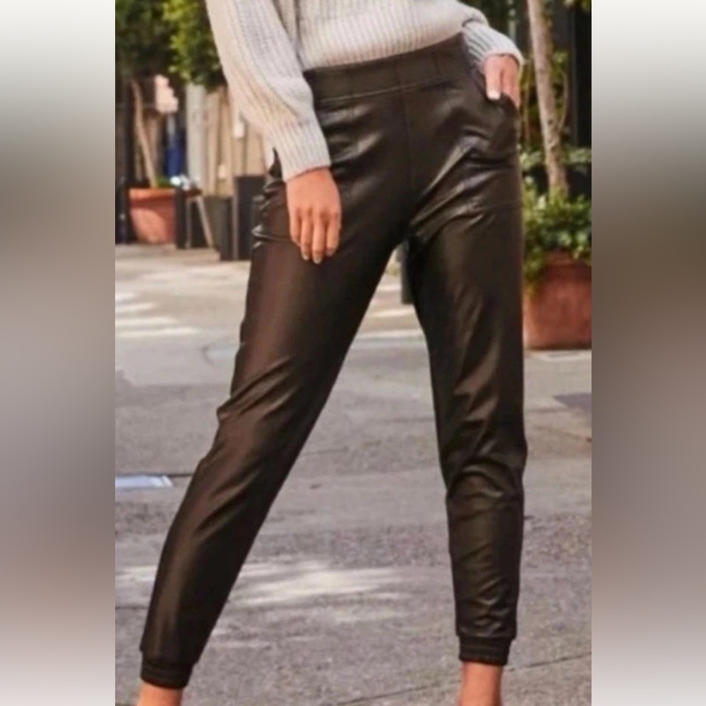 Spanx Faux Leather Joggers Size Medium Black Brown comfy casual chic